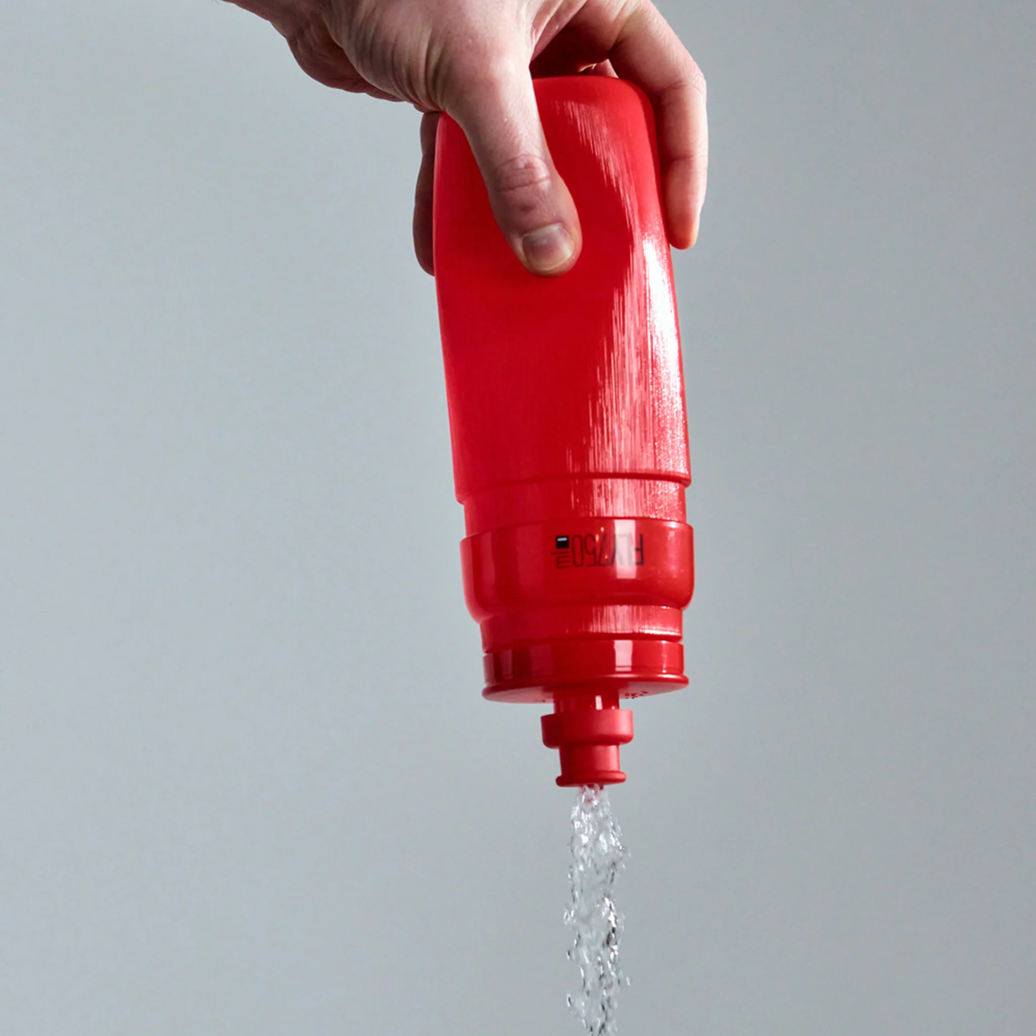 Bidon Fly Elite ultra-léger texturé - 550 / 750 ml - Image 2