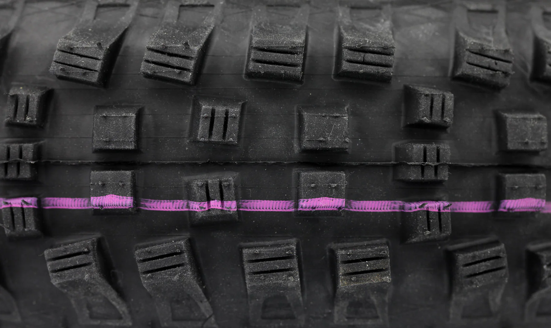 Pneu Schwalbe Magic Mary - Addix Ultra Soft - Super Gravity - Tubeless Easy - Image 4